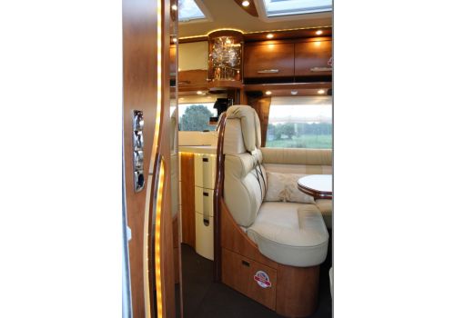 Integral Motorhome CARTHAGO Chic C-line I 5.0 modelo 2018 en Sale Occasion