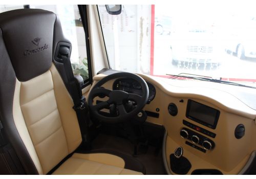 Integral Motorhome CONCORDE Charisma 900M en Sale Occasion