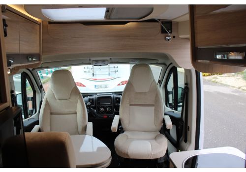 Camper Van RAPIDO V55 en Sale Occasion