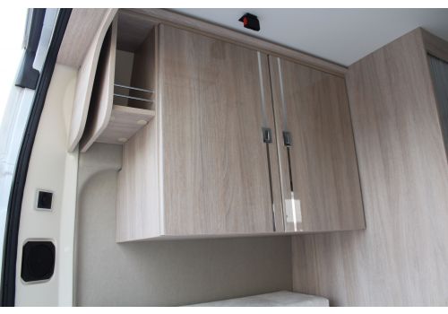 Camper Van RAPIDO Van V43 Modelo 2018 en Sale Occasion