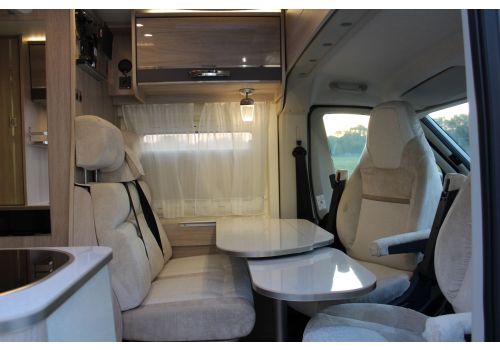 Camper Van RAPIDO Van V43 Modelo 2018 en Sale Occasion