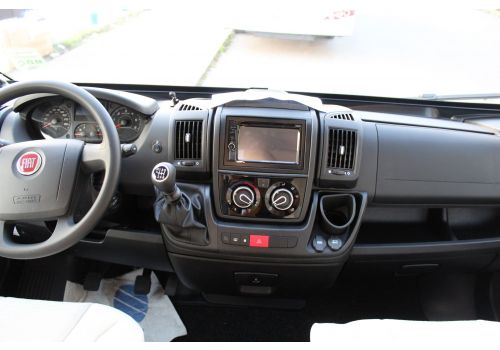 Camper Van RAPIDO Van V43 Modelo 2018 en Sale Occasion