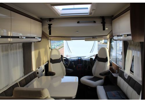 Integral Motorhome DETHLEFFS I 6767 en Sale Occasion
