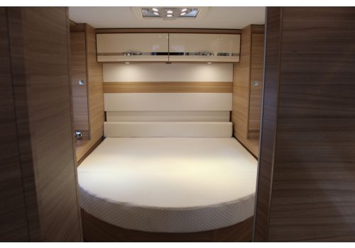 Integral Motorhome DETHLEFFS Globebus I 7 acabado GT Black modelo 2018 en Sale Occasion