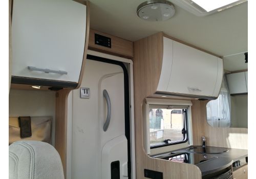 Low Profile Motorhome SUNLIGHT T60 en Sale Occasion