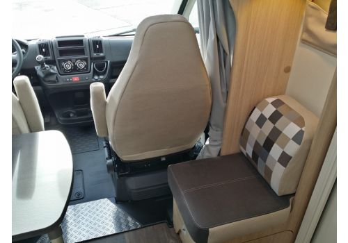 Low Profile Motorhome SUNLIGHT T60 en Sale Occasion
