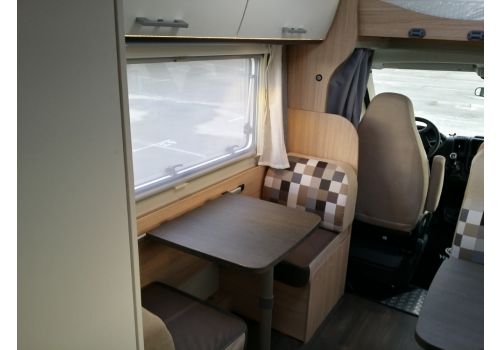 Capuchina Motorhome SUNLIGHT A-72 en Sale Occasion