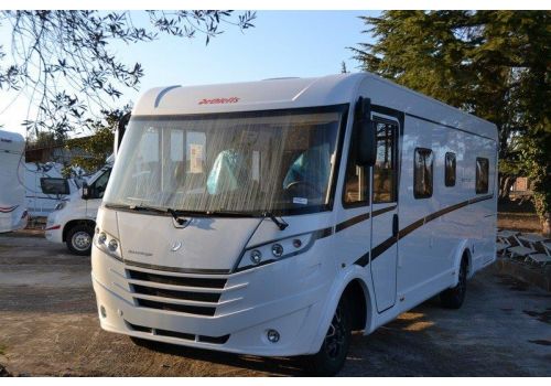 Integral Motorhome DETHLEFFS Advantage I-7051-DBM en Sale Occasion