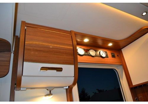Integral Motorhome DETHLEFFS Advantage I-7051-DBM en Sale Occasion