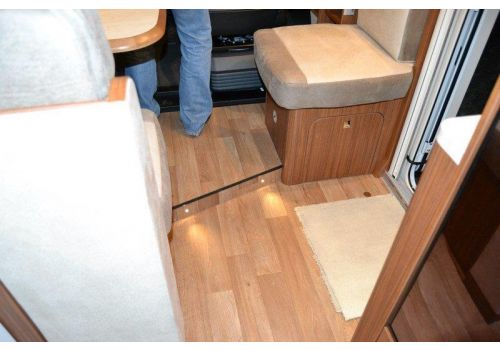 Integral Motorhome DETHLEFFS Advantage I-7051-DBM en Sale Occasion