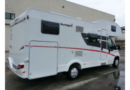 Capuchina Motorhome SUNLIGHT A-70 con amplio garaje en Sale Occasion