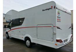 Capuchina Motorhome SUNLIGHT A-70 con amplio garaje en Sale Occasion