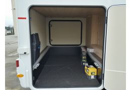 Capuchina Motorhome SUNLIGHT A-70 con amplio garaje en Sale Occasion