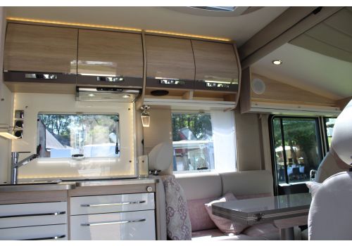 Integral Motorhome RAPIDO 896F Modelo 2018 en Catalog