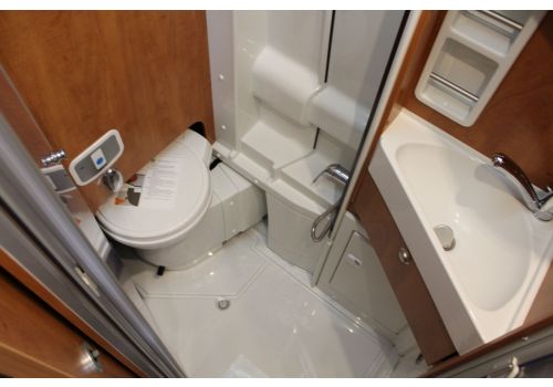 Camper Van MALIBU 640 LE Modelo 2018 en Sale Occasion