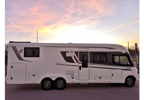 Integral Motorhome RAPIDO Distinction I 1090 en Sale Occasion