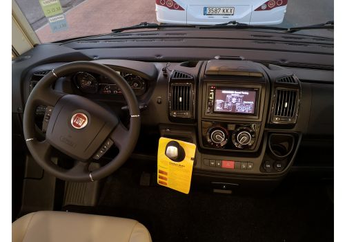 Integral Motorhome RAPIDO Distinction I 1090 en Sale Occasion