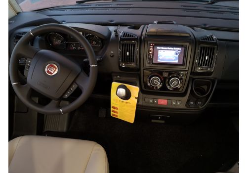 Integral Motorhome RAPIDO Distinction I 1090 en Sale Occasion