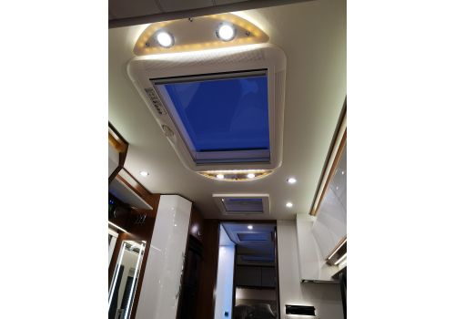 Integral Motorhome RAPIDO Distinction I 1090 en Sale Occasion