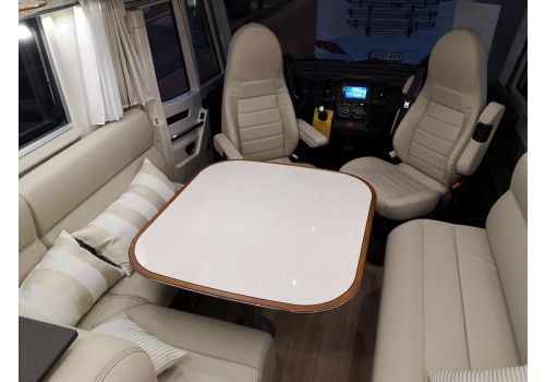 Integral Motorhome RAPIDO Distinction I 1090 en Sale Occasion