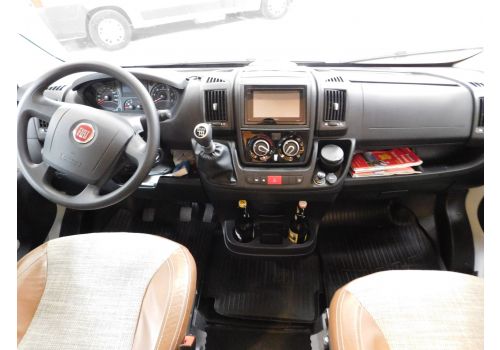 Low Profile Motorhome SUNLIGHT T-69 L en Sale Occasion