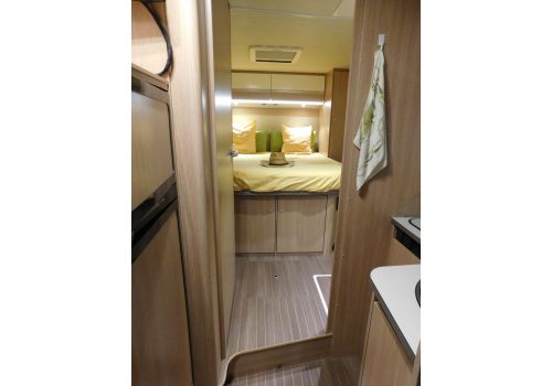 Low Profile Motorhome SUNLIGHT T-69 L en Sale Occasion