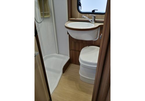 Capuchina Motorhome MC LOUIS Glamys 40 en Sale Occasion