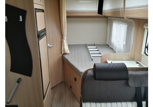 Low Profile Motorhome SUNLIGHT T 64 en Sale Occasion