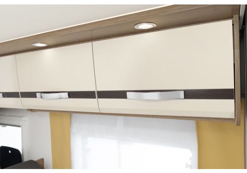 Low Profile Motorhome DETHLEFFS Trend T 6717 EB modelo 2019 en Sale Occasion
