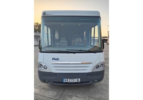 Integral Motorhome NIESMANN BISCHOFF Flair 6100 i en Sale Occasion