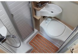 Low Profile Motorhome SUNLIGHT T 58 en Sale Occasion
