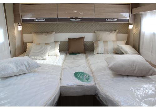 Low Profile Motorhome RAPIDO 666F Modelo 2018 en Sale Occasion