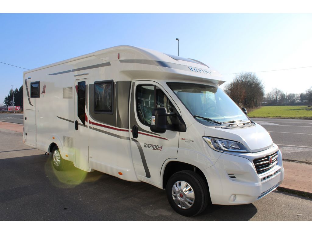 Low Profile Motorhome RAPIDO 666F Modelo 2018 in Sale Occasion - Yakart ...