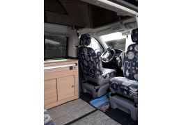 Camper Van VOLKSWAGEN CALIFORNIA T-5 en Sale Occasion