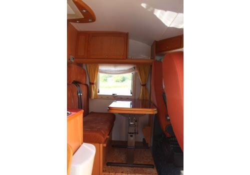 Low Profile Motorhome MONCAYO Halcon en Sale Occasion