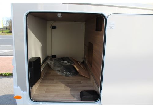 Low Profile Motorhome DETHLEFFS Trend T 7057 EB en Sale Occasion
