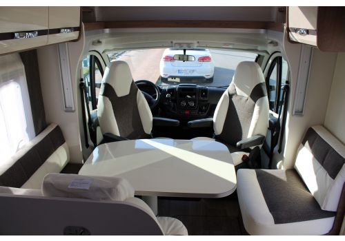 Low Profile Motorhome DETHLEFFS Trend T 7057 EB en Sale Occasion