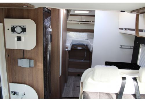 Low Profile Motorhome DETHLEFFS Trend T 7057 EB en Sale Occasion