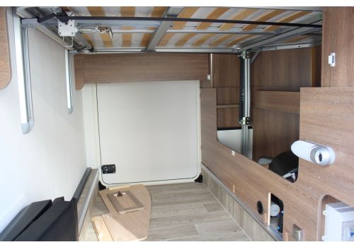 Low Profile Motorhome DETHLEFFS Trend T 7057 DBM en Sale Occasion