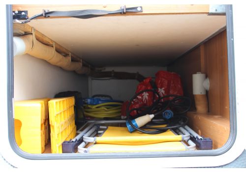 Capuchina Motorhome CARADO A 241 en Sale Occasion