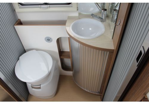 Integral Motorhome ITINEO JB 700 modelo 2018 en Sale Occasion