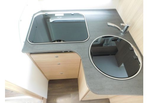 Low Profile Motorhome SUNLIGHT T 68 en Sale Occasion