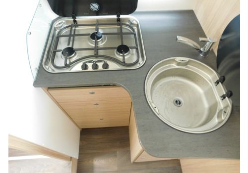 Low Profile Motorhome SUNLIGHT T 68 en Sale Occasion