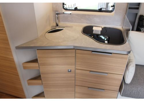 Integral Motorhome DETHLEFFS Pulse I7051 DBL Modelo 2019 en Sale Occasion