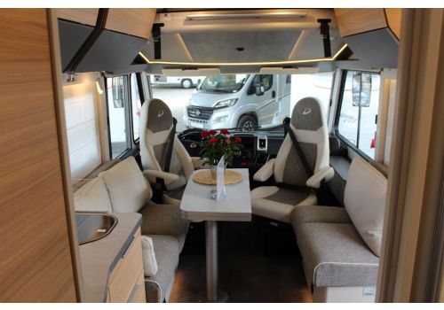 Integral Motorhome DETHLEFFS Pulse I7051 DBL Modelo 2019 en Sale Occasion