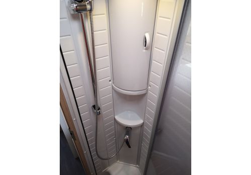 Low Profile Motorhome SUNLIGHT T-58 en Sale Occasion