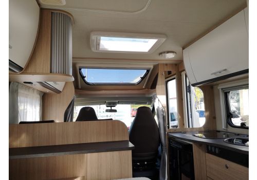 Low Profile Motorhome SUNLIGHT T-58 en Sale Occasion