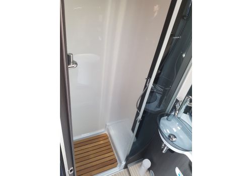Low Profile Motorhome BENIMAR Mileo 224 en Sale Occasion