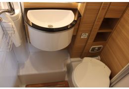 Low Profile Motorhome DETHLEFFS Globebus T1 GT Black en Sale Occasion
