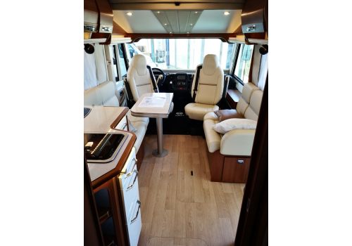 Integral Motorhome RAPIDO 8094DF en Sale Occasion
